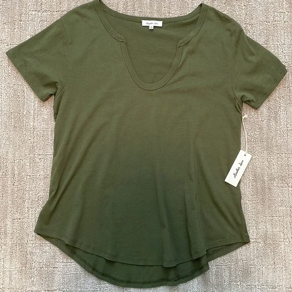 NWT Another Love short sleeve green tee - Picture 5 of 7